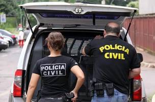 Polícia Civil apura circunstâncias da apreensão de arma atribuída ao ex-presidente Jair Bolsonaro. (Foto: Sinpol/DF)