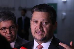 Proposta que reduz a jornada semanal de trabalho aguarda avanço na tramitação do Senado. (Foto: Lula Marques/Agência Brasil)