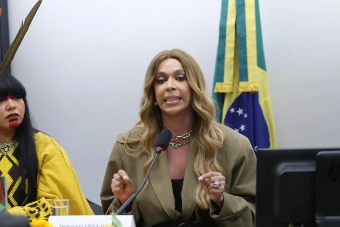 Representação apresentada ao MPF questiona publicidade de apostas durante transmissões esportivas.