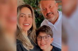 Shaylon Rodrigo Ribeiro, a esposa, Maria Júlia Miranda, e o filho do casal, (Foto: Reprodução)