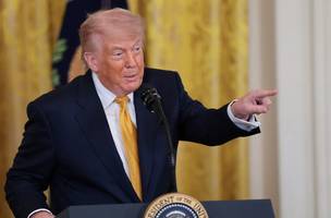Trump afirmou que os EUA responderão após helicóptero Apache ser abatido em meio à escalada com o Irã. (Foto: REUTERS/Kylie Cooper)