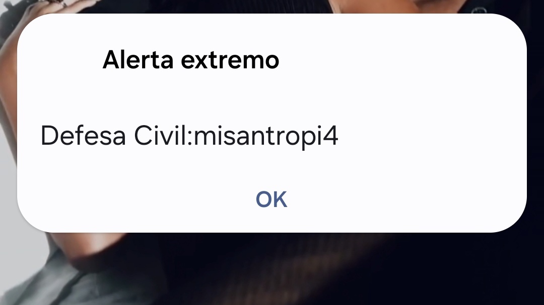 Usuários relataram o recebimento de um alerta sonoro incomum contendo a palavra “misantropia”. Defesa Civil nega ter realizado o disparo e investiga a origem da mensagem junto à Anatel.