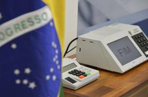 Dez presidentes de partidos receberam R$ 2,95 milhões em 2025; 96% dos recursos eram públicos. (Foto: Reprodução)