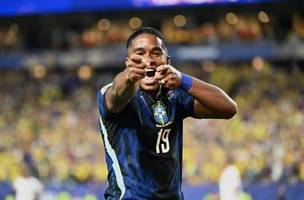 Endrick surge como um dos principais candidatos para substituir Lucas Paquetá contra a Noruega. (Foto: AFP)