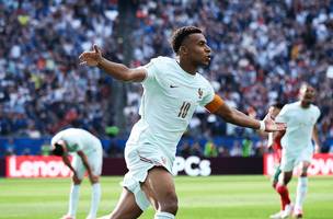 França, Espanha, Inglaterra e Argentina disputam as duas vagas na final da Copa do Mundo de 2026. (Foto: Reprodução)