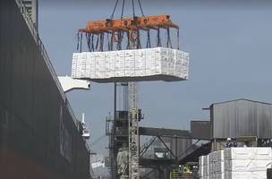 Governo apresenta linha de crédito para reduzir impactos da tarifa dos EUA sobre exportadores brasileiros. (Foto: Reprodução)