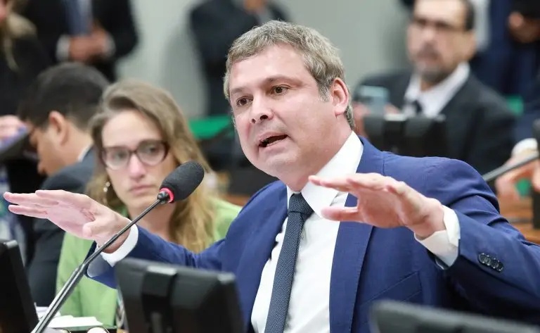 Lindbergh Farias (PT-RJ)