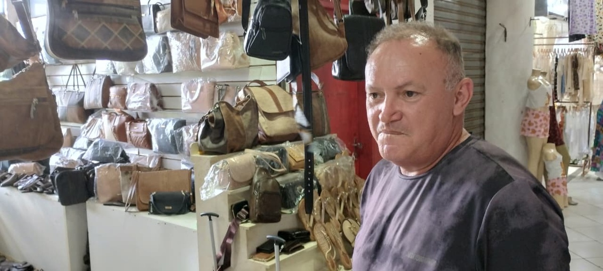 Loja Raimundo Nonato – Bolsas, sandálias e acessórios em couro no Mercado Central de Fortaleza.