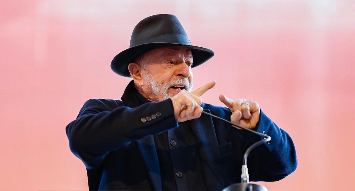Lula afirmou que a negativa dos vistos buscou evitar interferência externa nas eleições brasileiras.