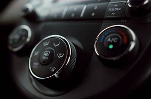 Painel de carro. (Foto: Pexels)
