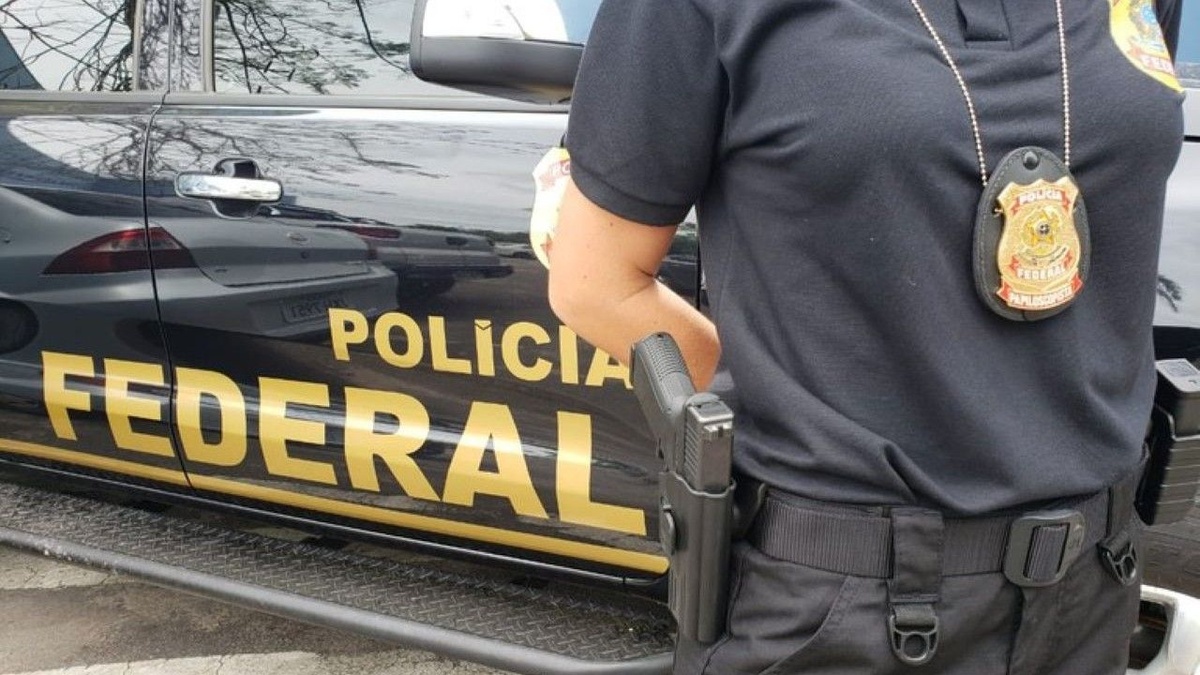 Polícia Federal prepara esquema nacional para reforçar a segurança dos candidatos à Presidência.