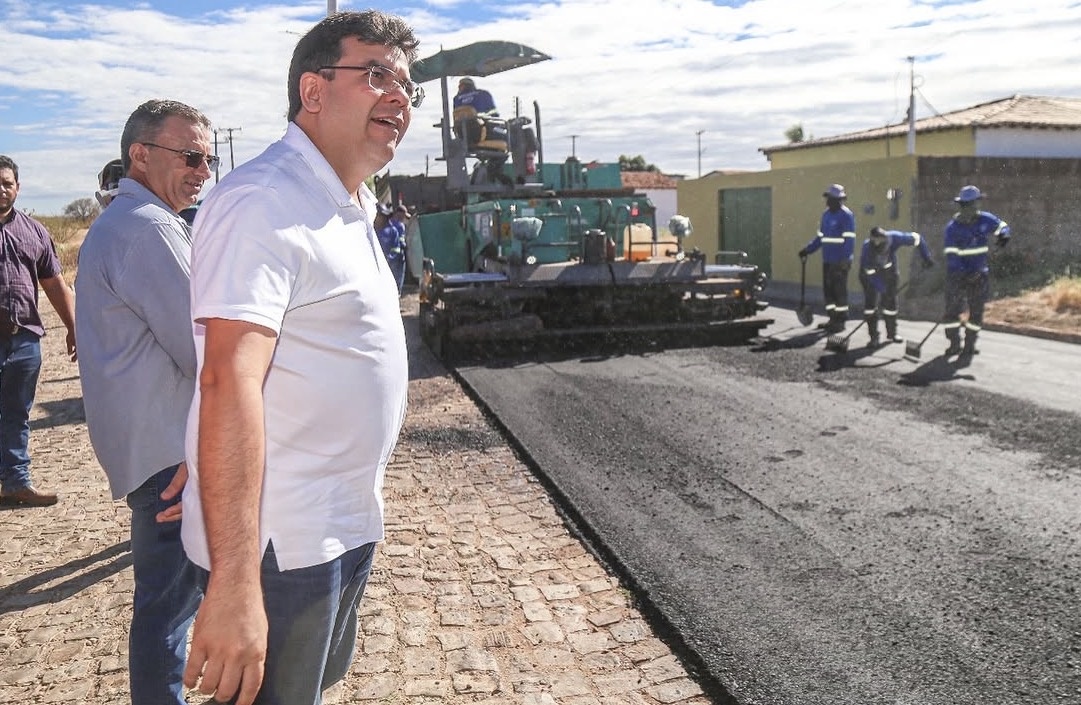 Rafael Fonteles visita obras