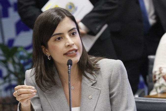 Tabata Amaral