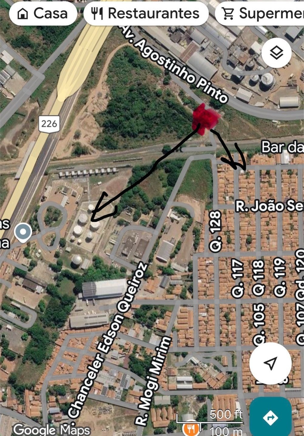 A distância é mínima das obras do novo terminal para a área residencial…