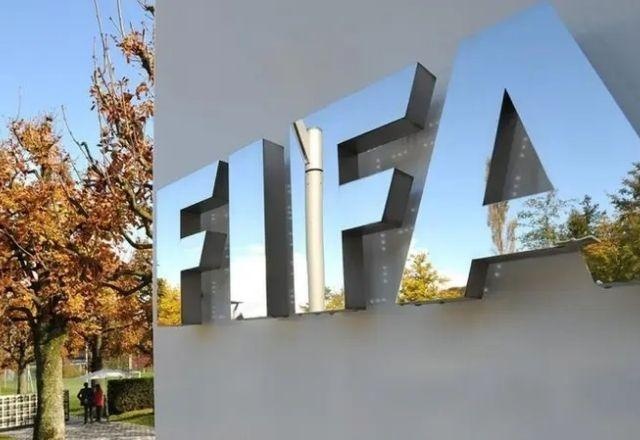 Fifa desistiu da venda após reação contrária de federações e confederações.