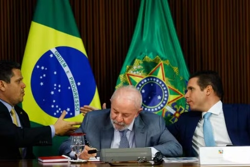 Reunião entre Executivo e Congresso terá quatro propostas como principais temas.