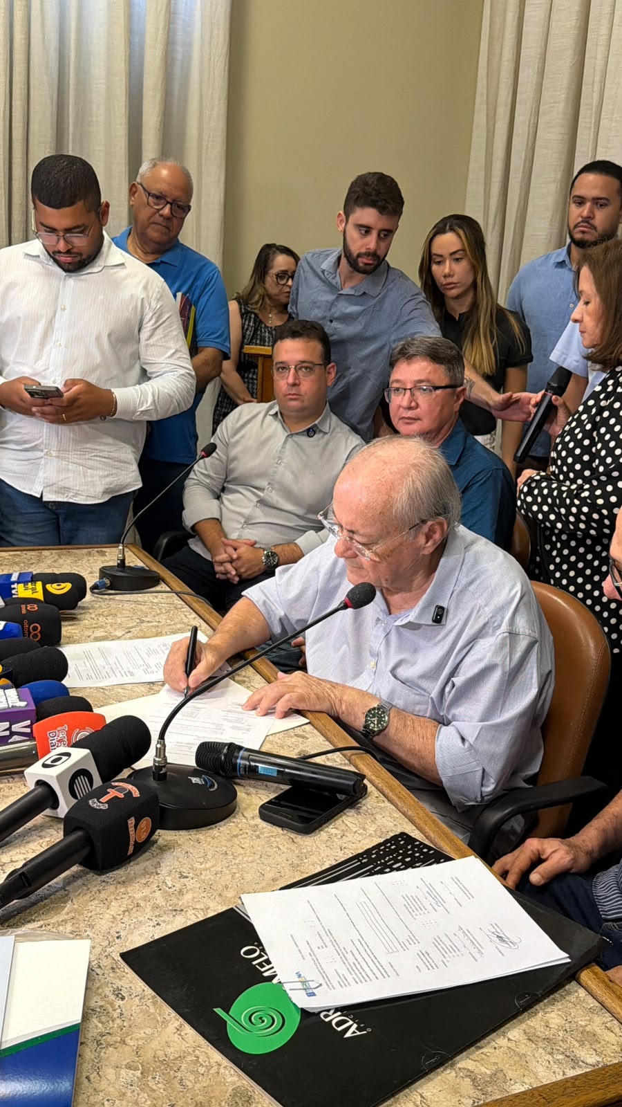 Assinatura da licitação
