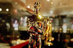 Estatueta do Oscar, cuja próxima edição será realizada em março de 2027. (Foto: Carlo Allegri/Getty Images)