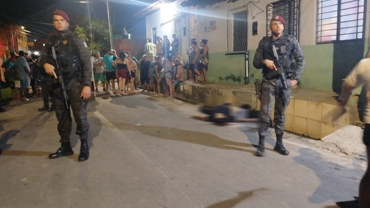 Homicídio ocorreu na noite deste segunda-feira (21)
