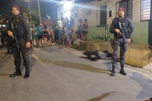Homicídio ocorreu na noite deste segunda-feira (21)