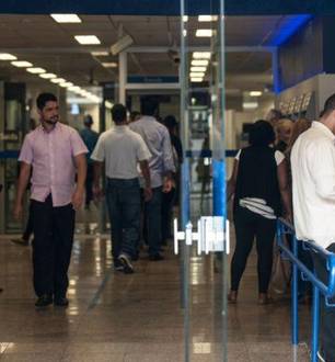 Inadimplência no sistema financeiro chegou a 4,9% em julho.