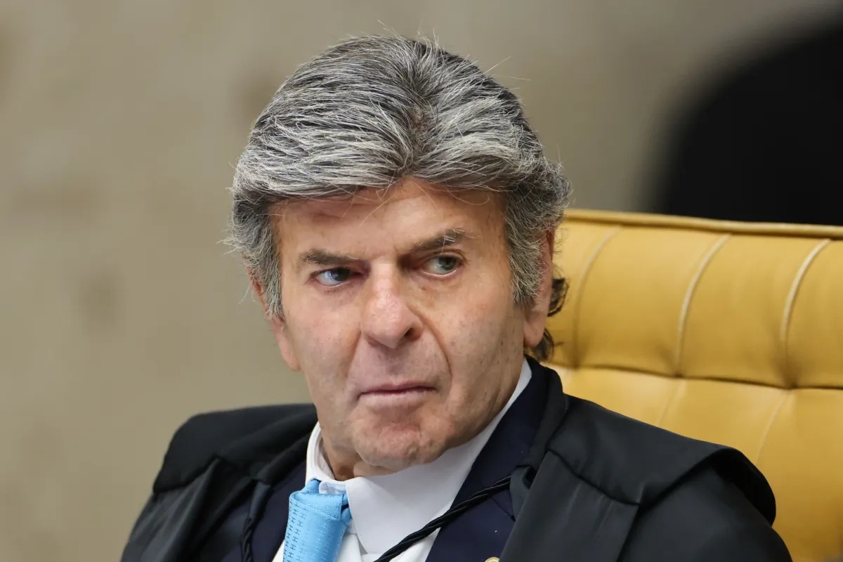 Ministro Luiz Fux determinou que Senado apresente informações sobre registros de acesso à Casa.