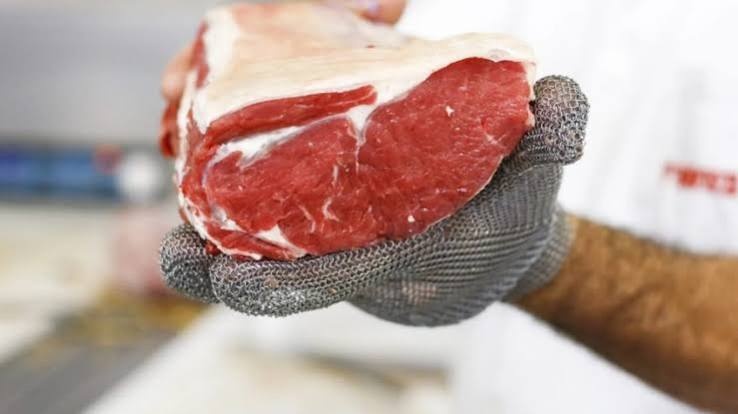 Novas regras europeias aumentam exigências para produtos de origem animal brasileiros.