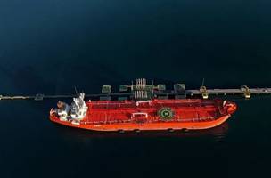 Petroleiro é visto no terminal da Petrobras em São Sebastião (SP). (Foto: REUTERS/Amanda Perobelli)