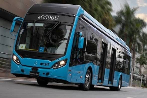 Prefeitura anuncia licitação para 96 novos ônibus. Modelos elétricos poderiam ser avaliados pelo custo-benefício e pela redução de poluentes.
