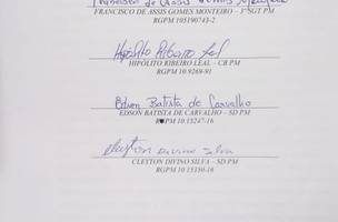 Políticos atarracam primo do governador de dentro da viatura policial (Foto: -)