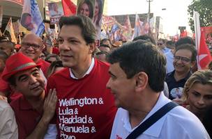 Wellington inicia campanha ao lado de Fernando Haddad no Dirceu (Foto: -)