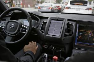 Uber vai colocar carros autônomos de volta nas ruas, mas em modo manual (Foto: -)