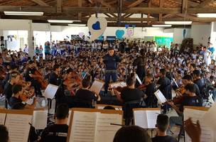 Orquestra Sinfônica de Teresina promove apresentação didática em escola (Foto: -)