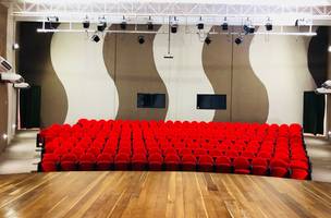 Reinauguração do Teatro João Paulo II acontece nesta sexta-feira (Foto: -)