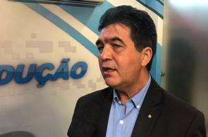 Deputado defende o afastamento de conselheiros do TCE com parentes candidatos (Foto: -)