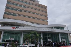 Inscrições de concurso com salário de R$ 24 mil encerram nesse sábado (Foto: -)