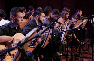 Orquestra de Violões de Teresina mantém clima natalino nos Concertos Matinais (Foto: -)