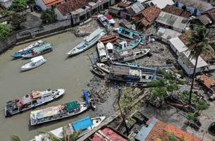 Passa de 400 número de mortos em tsunami na Indonésia (Foto: -)