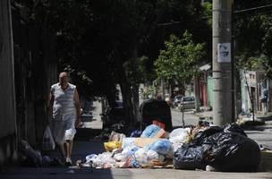 lixo na rua (Foto: Foto: Reprodução)