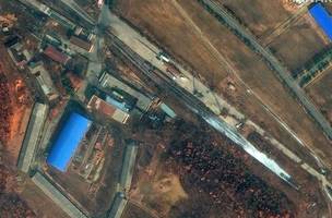 Imagens mostram atividade em outra instalação de mísseis norte-coreanos (Foto: -)