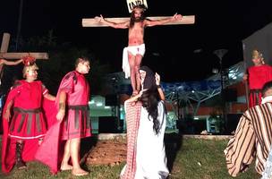Paixão de Cristo emociona comunidades do entorno do Parque Lagoas do Norte (Foto: -)