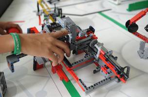 Estudantes representam o Brasil em torneio internacional de robótica (Foto: -)