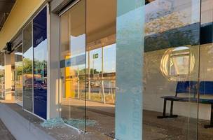 Vandalismo em estações de ônibus causam prejuízos de R$37 mil aos cofres públicos (Foto: -)