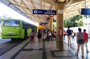 Frota de ônibus será reduzida em 50% no dia 1º de janeiro (Foto: -)