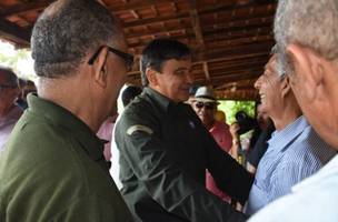 Governador assina processo licitatório para recuperação de centro esportivo (Foto: -)