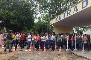 Nucepe aplica provas do concurso para professor para mais de 12 mil candidatos (Foto: -)