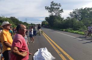 BR-135 registra dois acidentes com mortes em um único dia (Foto: -)