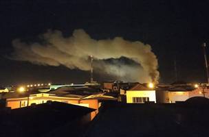 Incêndio de grandes proporções destrói loja no interior do Piauí (Foto: -)