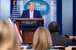 Trump anuncia suspensão da imigração para os EUA temporariamente (Foto: -)