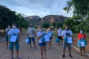 Guias da Serra da Capivara lideram campanha para arrecadar fundos para categoria (Foto: -)